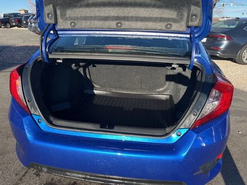 Used 2017 Honda Civic EX image 5