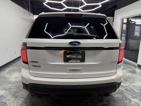 Used 2014 Ford Explorer Sport AWD/4WD image 4