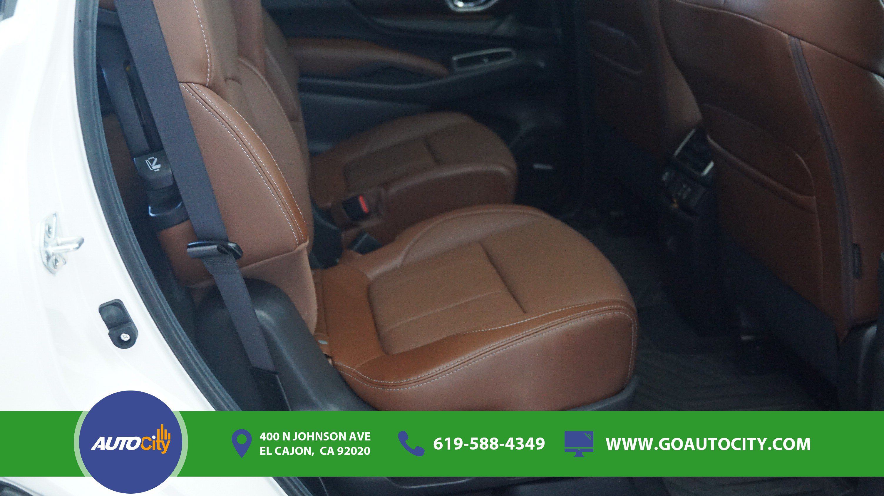 Used 2023 Subaru Ascent Touring AWD/4WD image 13