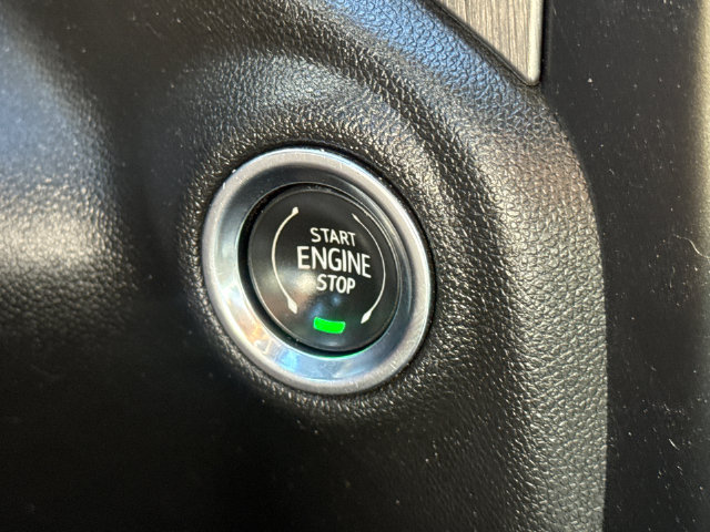 Used 2020 GMC Sierra 3500 Denali w/ Technology Package AWD/4WD image 26