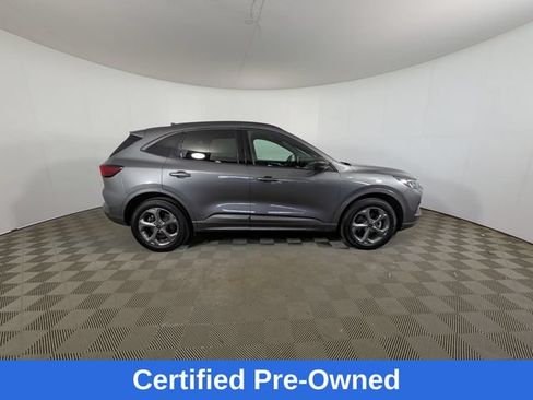 Used 2024 Ford Escape ST-Line w/ Tech Pack #1 AWD/4WD image 3