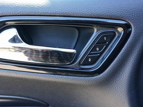 Used 2024 Dodge Durango GT image 13