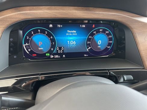 New 2026 Volkswagen Atlas SE image 16