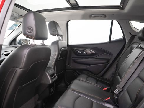 Used 2019 GMC Terrain SLT w/ Preferred Package AWD/4WD image 19