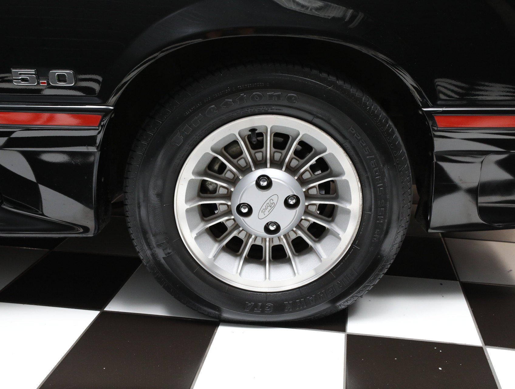 Used 1987 Ford Mustang GT RWD image 46
