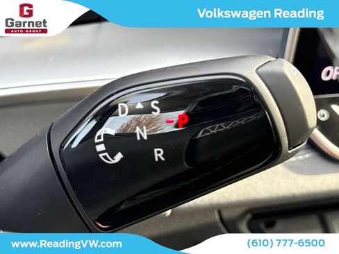 New 2025 Volkswagen Tiguan SE image 15