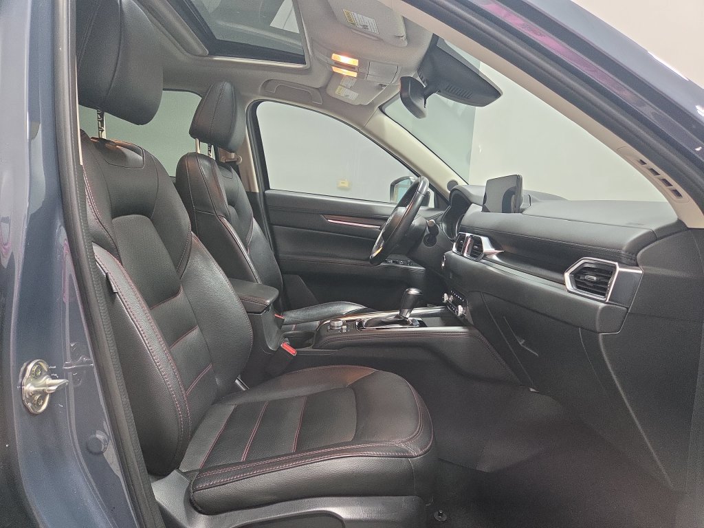 Used 2024 MAZDA CX-5 Carbon Edition AWD/4WD image 17