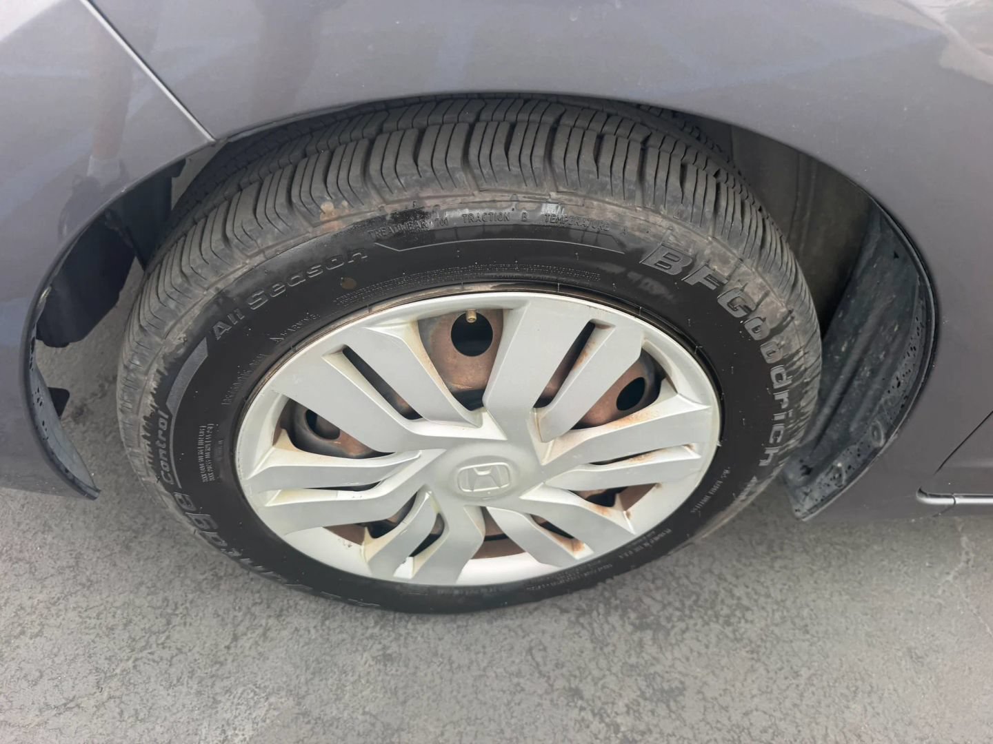 Used 2015 Honda Fit LX image 30