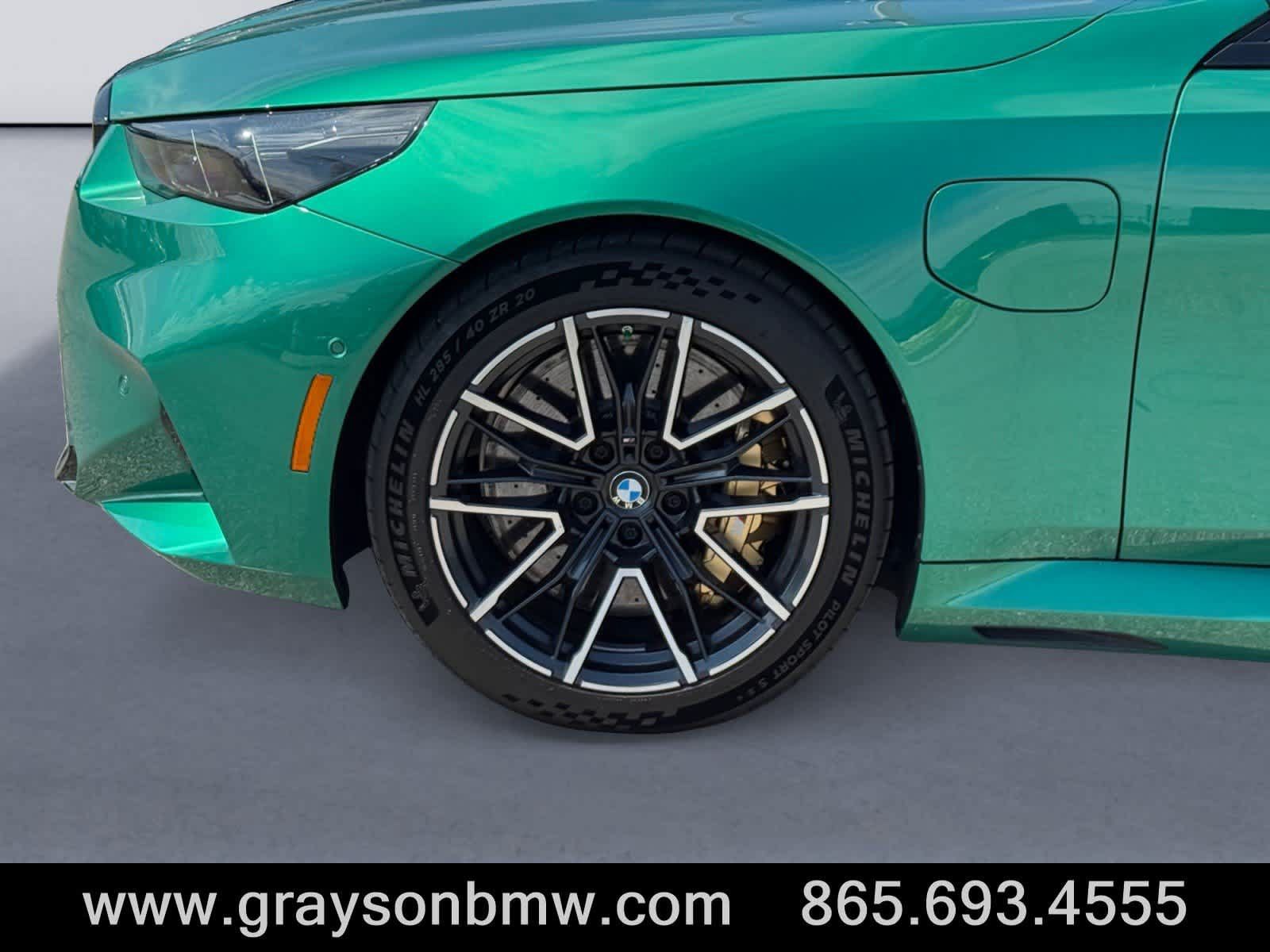 Used 2025 BMW M5 w/ Carbon Package AWD/4WD image 9