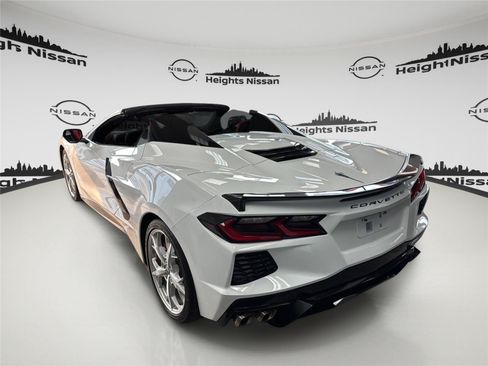 Used 2023 Chevrolet Corvette Stingray Preferred Conv w/ 2LT RWD image 3
