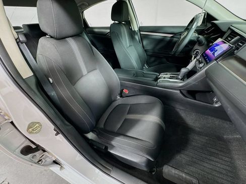 Used 2019 Honda Civic LX image 32