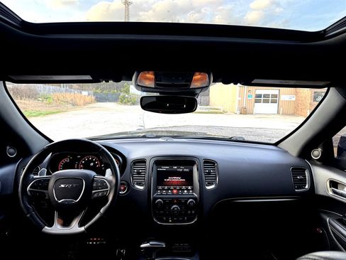 Used 2018 Dodge Durango SRT w/ Technology Group image 16