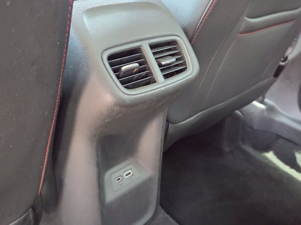Used 2023 Buick Envision Essence w/ Technology Package I AWD/4WD image 15