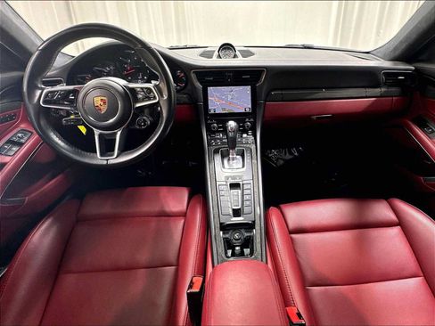 Used 2017 Porsche 911 Carrera 4S AWD/4WD image 16