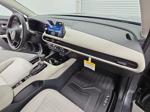 New 2027 Honda HR-V LX image 34