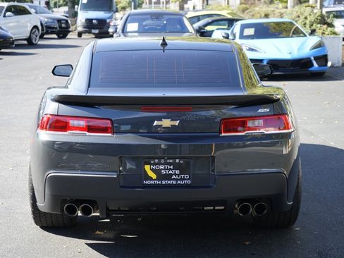 Used 2015 Chevrolet Camaro SS w/ SS Performance Package image 9