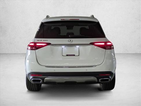 Certified 2025 Mercedes-Benz GLE 350 4MATIC image 8