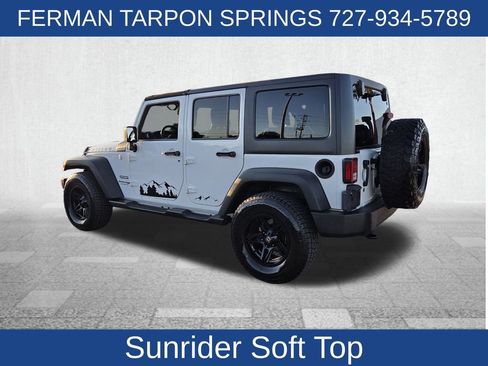 Used 2018 Jeep Wrangler Unlimited Sport S image 8