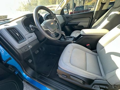 Used 2022 Chevrolet Colorado W/T w/ Custom Special Edition image 13