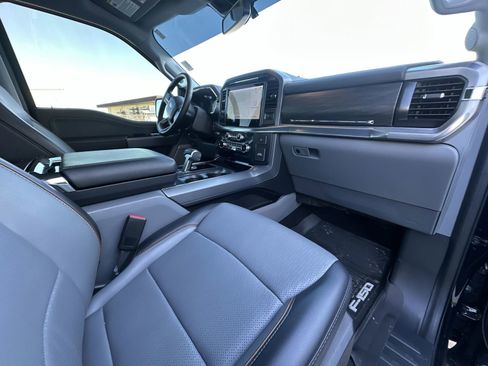 Used 2025 Ford F150 Lariat w/ Equipment Group 501A Mid image 29