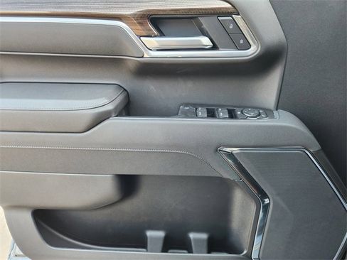 New 2026 Chevrolet Silverado 1500 LT w/ Leather Package RWD image 23