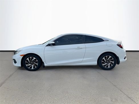 Used 2018 Honda Civic LX-P image 4