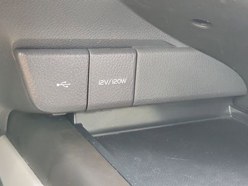 Used 2023 Toyota Camry LE image 31