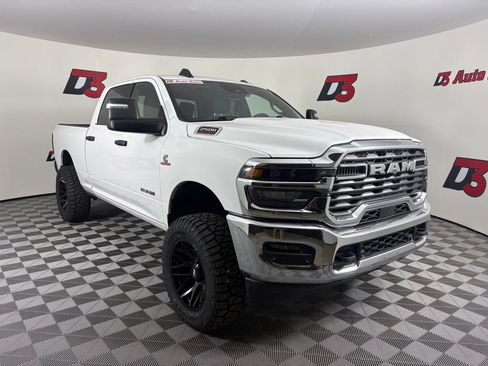 Used 2025 RAM 2500 Big Horn AWD/4WD image 10