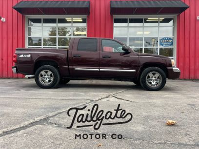 Used 2005 Dodge Dakota Laramie w/ Trailer Tow Group