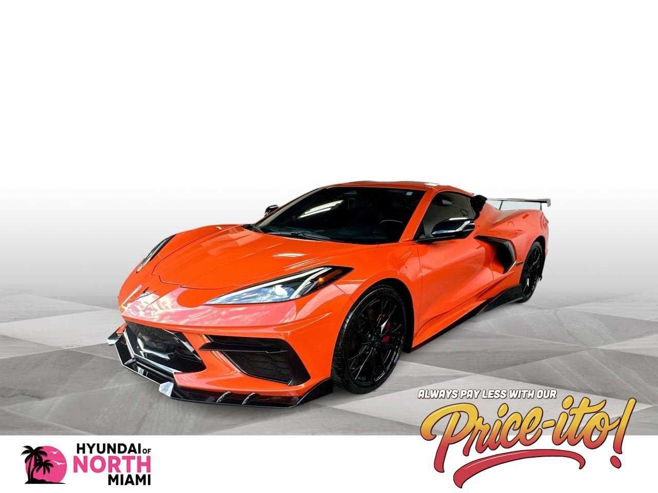 Used 2025 Chevrolet Corvette Stingray Preferred Cpe w/ Z51 Performance Package RWD image 1