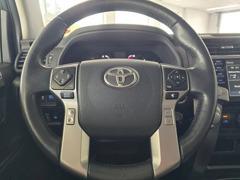 Certified 2024 Toyota 4Runner SR5 Premium w/ Moonroof Package AWD/4WD image 26