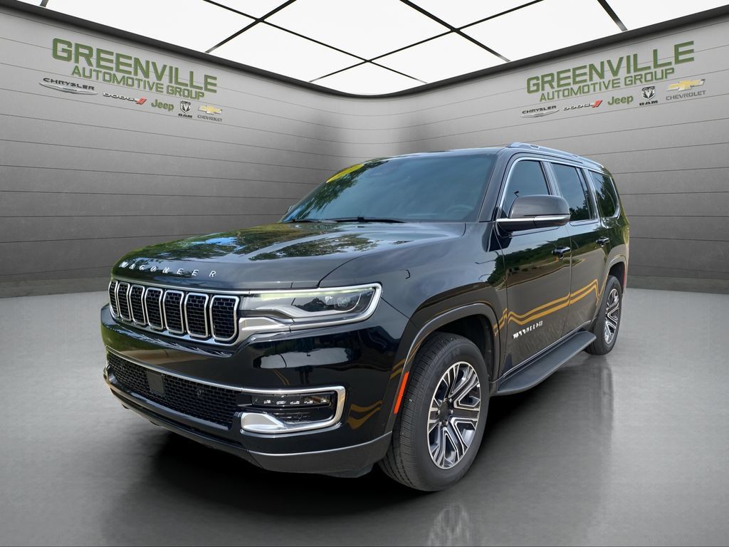 Used 2022 Jeep Wagoneer Series III w/ Flexible Seating Group RWD image 1