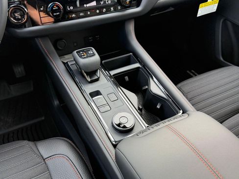 New 2026 Nissan Pathfinder Rock Creek AWD/4WD image 18