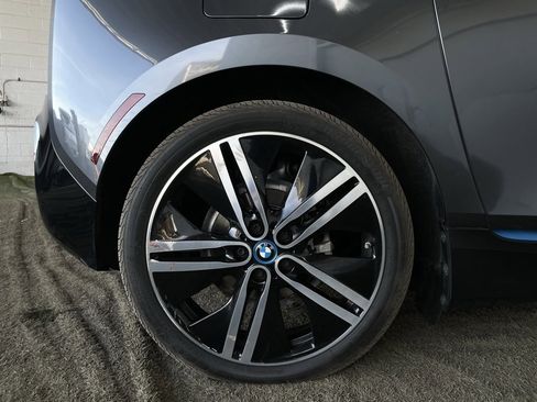 Used 2019 BMW i3 image 11