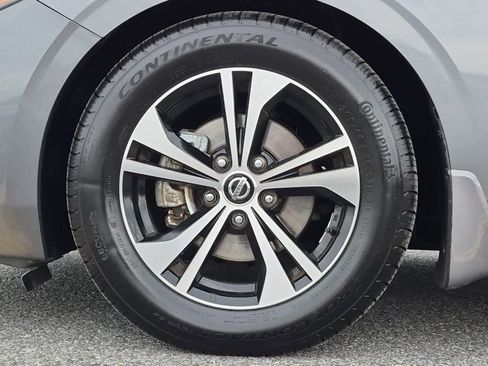 Used 2020 Nissan Sentra SV FWD image 6