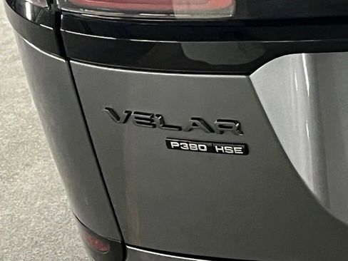 Used 2018 Land Rover Range Rover Velar R-Dynamic HSE image 35