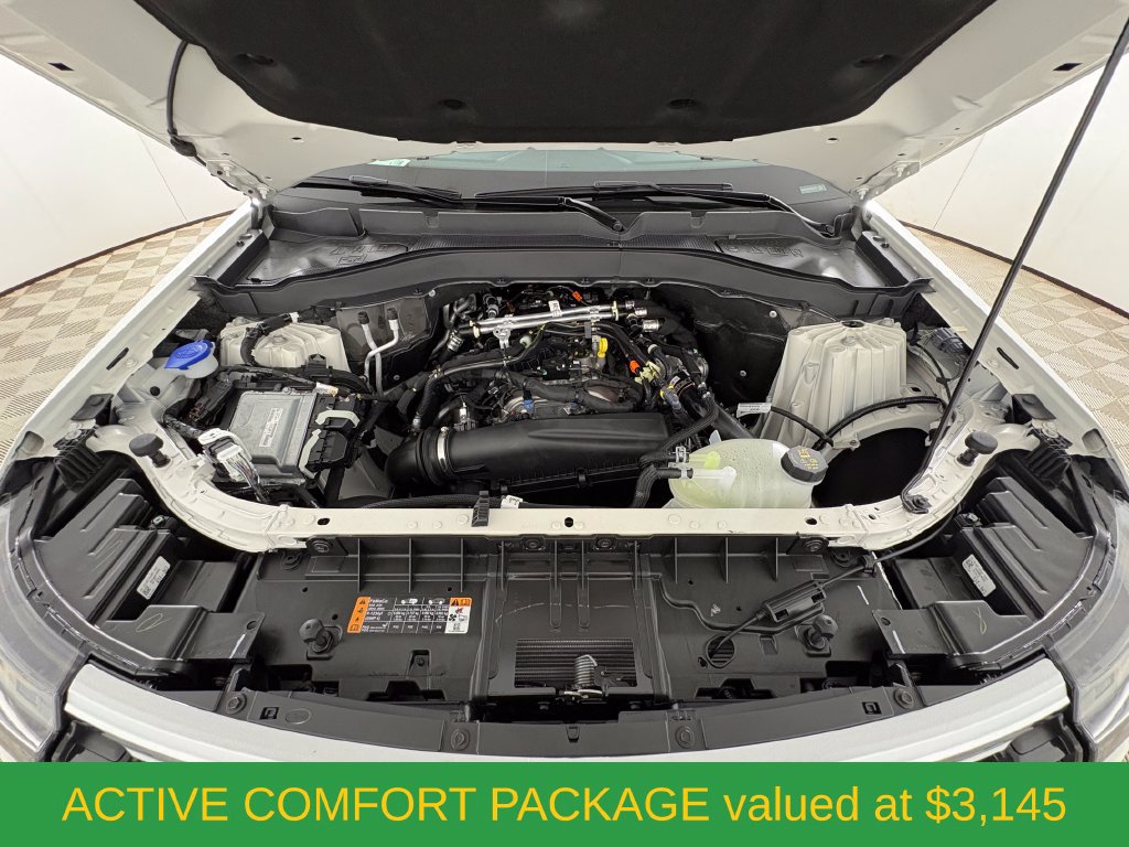 New 2026 Ford Explorer Active w/ Active Comfort Package RWD image 32