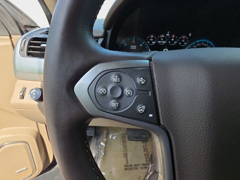 Used 2017 Chevrolet Tahoe LT image 18