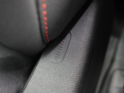 Used 2025 Chevrolet Equinox RS w/ Safety and Technology Package AWD/4WD image 50
