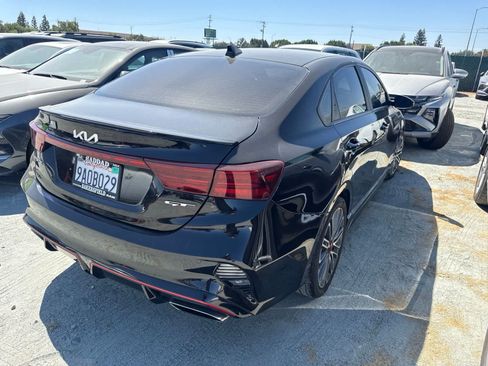 Used 2022 Kia Forte GT w/ GT2 Package FWD image 3