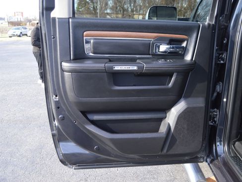 Used 2017 RAM 3500 Laramie image 22