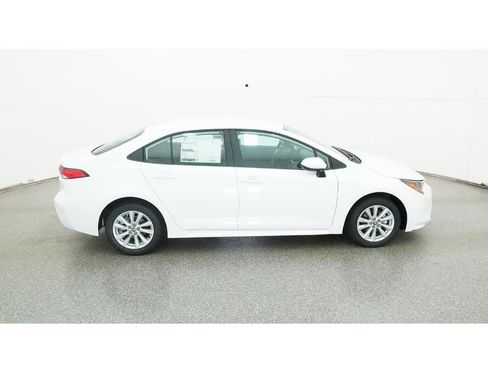 New 2026 Toyota Corolla LE image 11