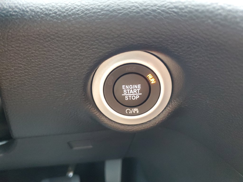 New 2027 Chrysler Pacifica Select FWD image 22