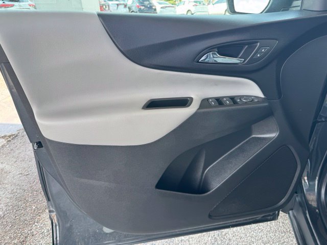 Used 2023 Chevrolet Equinox LT FWD image 15