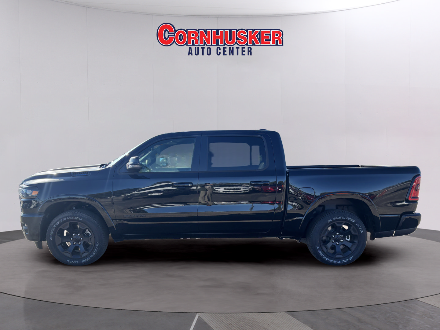 Used 2025 RAM 1500 Big Horn AWD/4WD image 4