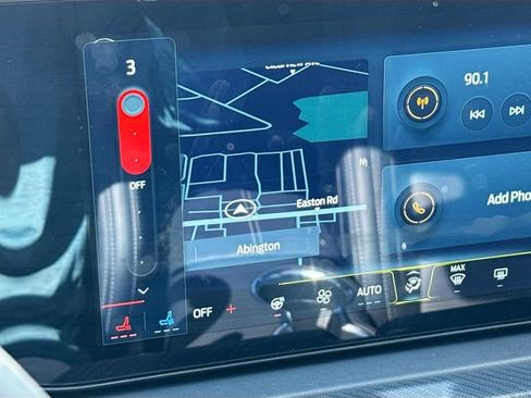 Used 2025 Ford Mustang GT Premium RWD image 25