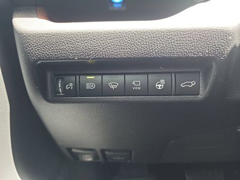 Used 2019 Toyota RAV4 Limited w/ Advanced Technology Package AWD/4WD image 42