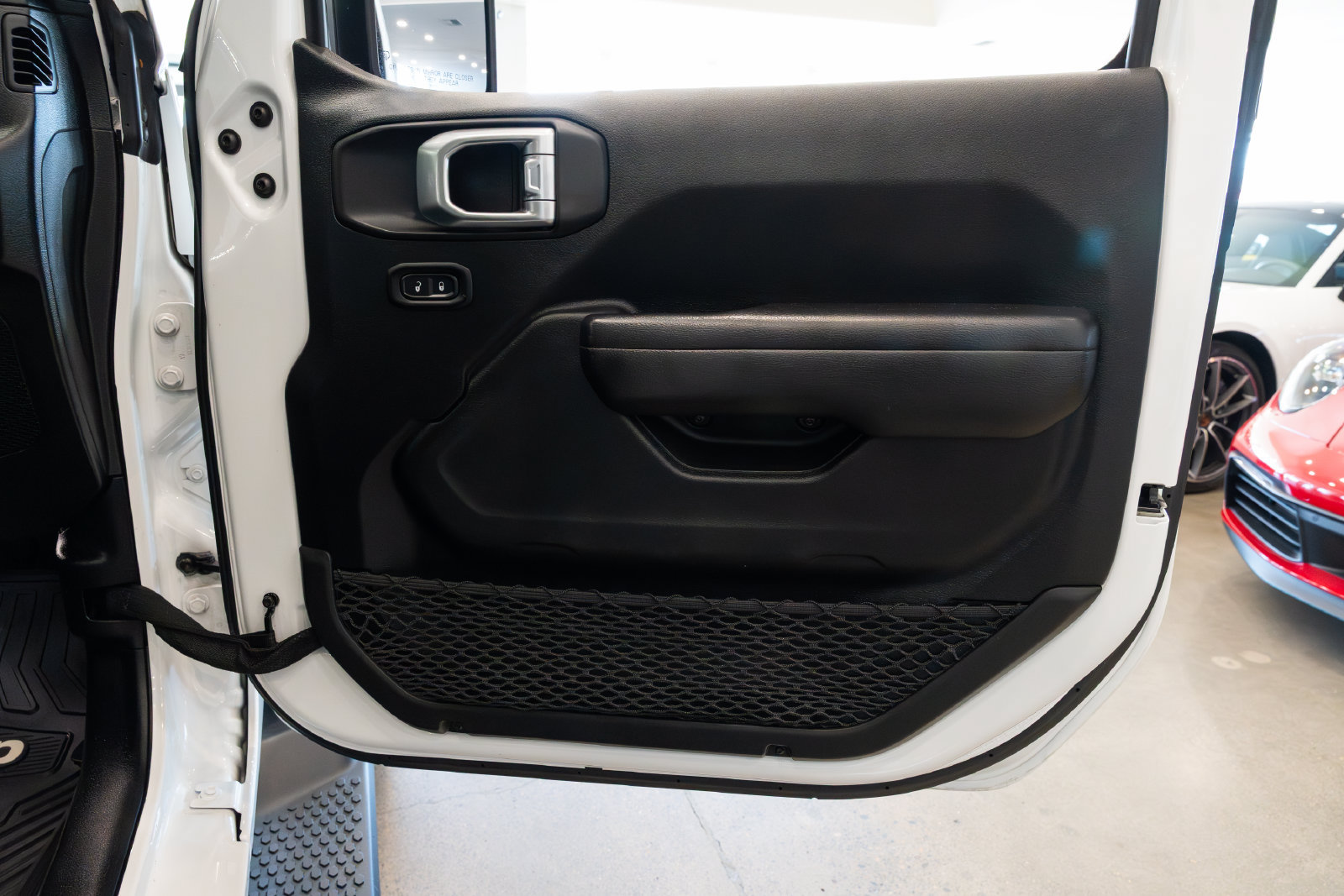 Used 2020 Jeep Wrangler Unlimited Sport S AWD/4WD image 21