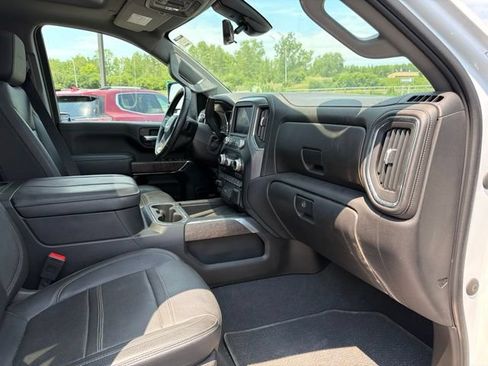Used 2023 GMC Sierra 2500 Denali w/ Denali Ultimate Package AWD/4WD image 10