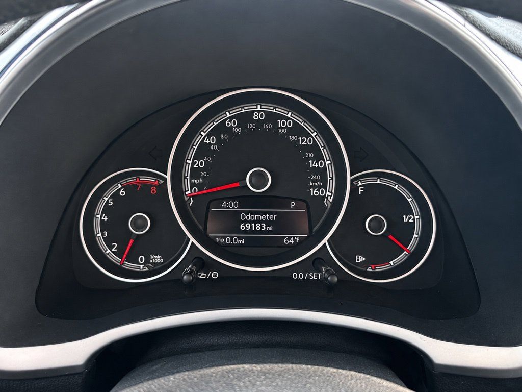 Used 2018 Volkswagen Beetle 2.0T S FWD image 10